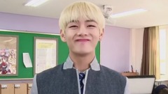 V(防弹少年团) - Starshow360更新:大家好我是一年3班的金泰亨是防弹少年团的V啦