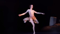 音乐短片 - Tombées De La Dernière Pluie