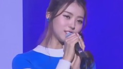I.O.I - Hold Up