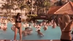 音乐短片 - Outta My Head