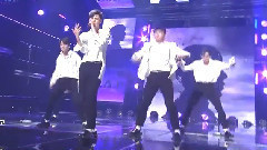 B.A.P - I Guess I Need U&Skydive - KBS2音乐银行 现场版 16/11/11