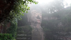 音乐短片 - 中国四川乐山大佛