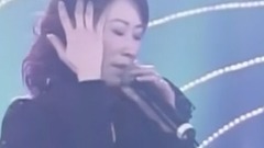 李翊君 - 牵引
