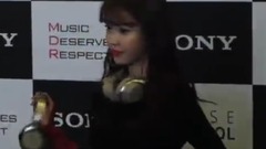 IU - Sony HRA耳机启动仪式