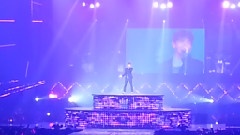 东方神起 - 听海
