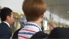 EXO - 吴世勋伦敦行机场