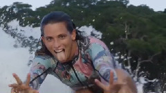 音乐短片 - Courtney Conlogue SURFING