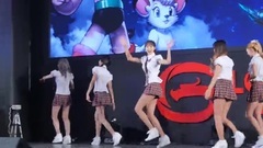 韩国群星,舞蹈视频 - 龙投资韩国展位祝仪演出