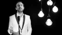 欧美群星 - Çiçekten Harman Olmaz