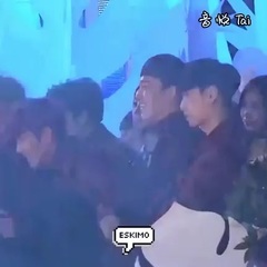 EXO - 台下