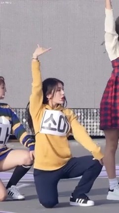 Somi - Very Very Very
