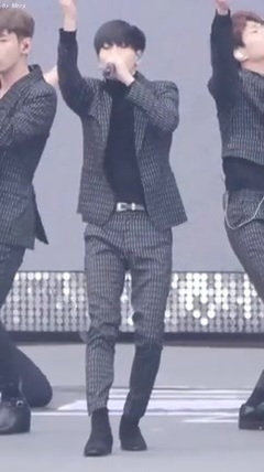 李泰民(SHINee) - 161118 (SHINee) Tell Me What To Do 主泰民 by Mera