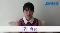 AKB48,乃木坂46 - ビッグコミックスピリッツ 2016 No.52