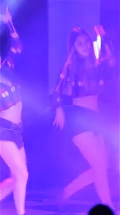 韩国群星,Laysha - Party tonight-韩国延世大学原州校区庆典饭拍-161108