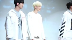 KNK - 木洞签名会