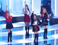 BLACKPINK - 口哨
