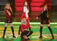 BLACKPINK - 玩火