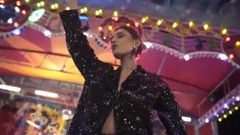 音乐短片 - Jukebox Trio No Strings Attached