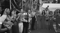欧美群星 - Andrea Berg – Ich werde lächeln wenn du gehst (Offizielles Musikvideo 2016)