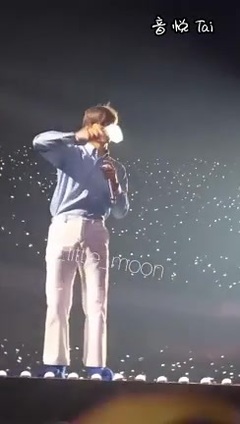 EXO,KAI(EXO) - 161126 The EXO'rDIUM in Taipei - GirlxFriend