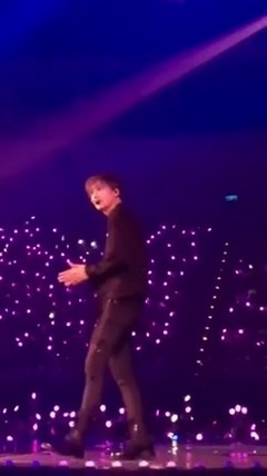 EXO,KAI(EXO) - 161126 The EXO'rDIUM in Taipei - Thunder