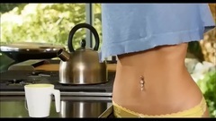 音乐短片 - Bikini Girls Good Morning