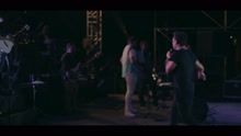 Mi Amor Por Ella (En Vivo)