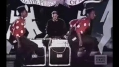欧美群星 - This Beat Is Hot (Remix)