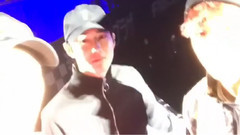 EXO,EXO-K,吴世勋(EXO) - 世勋更新INS视频一则with SUHO 伯贤
