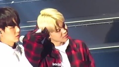 JIMIN(防弹少年团) - 占卜师给朴智旻JIMIN占卜