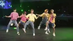 Astro(韩国) - 穿靴子的猫 & 北极星