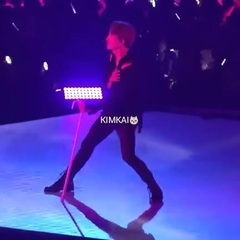 EXO,KAI(EXO) - Artificial Love