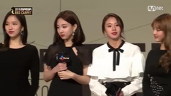 TWICE - Red Carpet&采访 - 2016 MAMA 161202