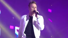 Olly Murs - Dance With Me Tonight Jingle Bell Ball现场版 2016