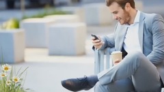 音乐短片 - Любит, не любит