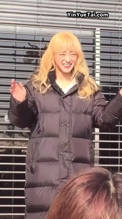 I.O.I,金世正(gugudan),gugudan - 上坡路