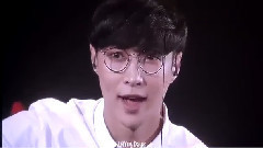 EXO,张艺兴(EXO) - 艺兴吉他表演