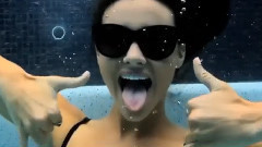 音乐短片 - Want Your Love