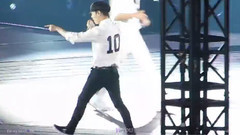 EXO,张艺兴(EXO) - Love Me Right