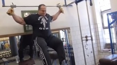 音乐短片 - тренировка плеч