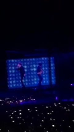 EXO - Artificial Love