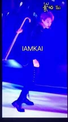 EXO,KAI(EXO) - Artificial Love