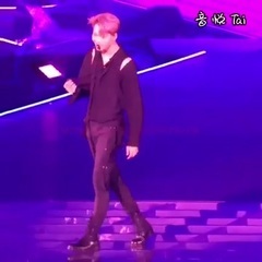EXO,KAI(EXO) - Play Boy
