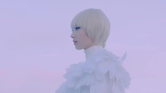 Hee Joo - Let Me In