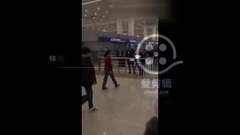 少女时代,允儿(少女时代) - 上海允儿接机视频饭拍一则