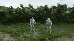 音乐短片 - Munchkin The Teddy Bear's Ewok Audition