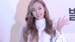 Jessica - Jessica攜新專輯辦簽售 幹練裝扮不失嫵媚迷人