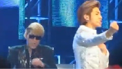 东方神起 - Keep Your Head Down