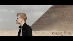 KAYEF - Pyramiden