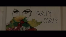 Sia - Chandelier (Lyric Video)